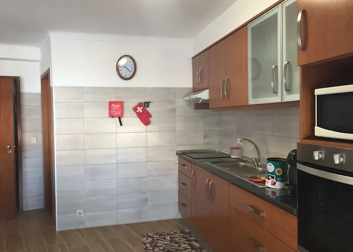 Holidays Vista Mar * Nazaré